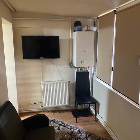 Apartament Regim Hotelier Дева Екстер'єр фото